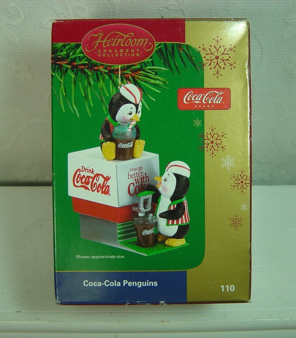 CARLTON CARDS ORNAMENT-COCA COLA PENGUINS-2004